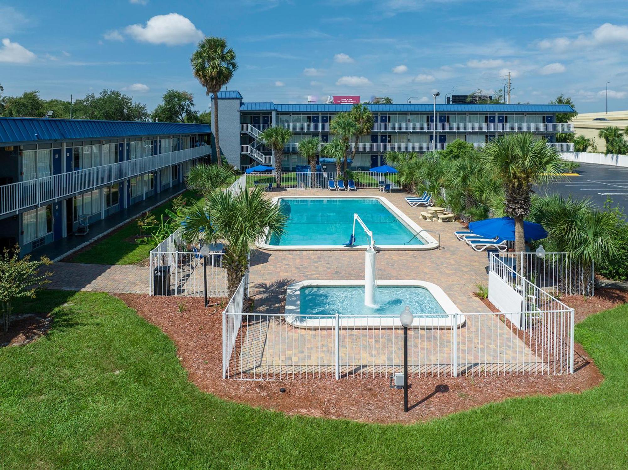 Days Inn By Wyndham Orlando Downtown Exterior foto